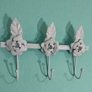 Wall Hooks Roses Leaves 3 Hooks